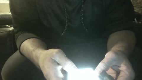 Snapshot of guy8inches4u chatting on September 2025 03:46:01 PM guy8inches4u online show from September 2025 03:46:01 PM