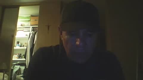 Snapshot of guy8inches4u chatting on October 2025 11:17:01 AM guy8inches4u online show from October 2025 11:17:01 AM