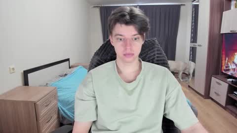 guy_liam1 online show from February 2026 06:35:02 AM