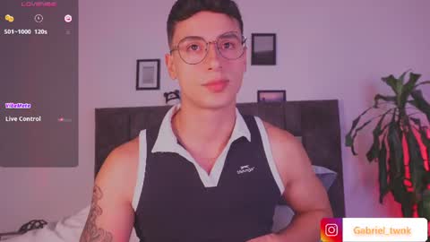 Snapshot of guy_twinks chatting on July 2026 04:54:02 AM Gabriel online show from July 2026 04:54:02 AM