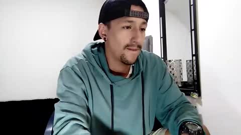 Snapshot of guykarim chatting on December 2024 10:13:01 AM karim online show from December 2024 10:13:01 AM