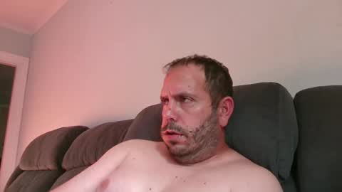 guynaked105 online show from September 2025 12:10:02 PM