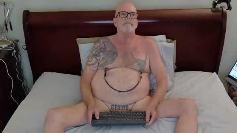 gwmslave online show from April 2026 12:46:02 AM