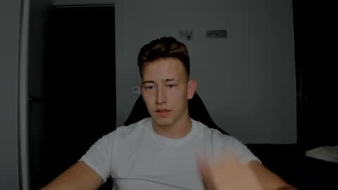 Oliver online show from April 2026 07:55:02 PM