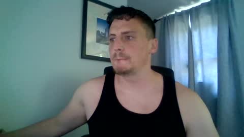 gymbro1986 online show from July 2026 04:39:01 PM