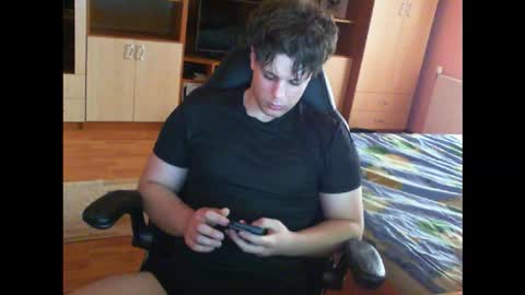 Snapshot of gymguy0505 chatting on February 2026 01:30:02 PM gymguy0505 online show from February 2026 01:30:02 PM