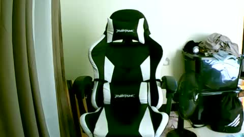 AJ online show from March 2026 12:47:01 AM