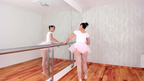 Gysel  online show from January 2026 12:32:02 PM