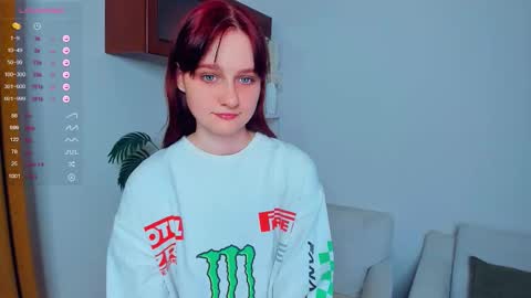 Kelly  Lilly online show from October 2025 06:50:02 PM