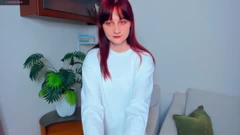 Kelly  Lilly online show from October 2025 06:51:01 PM