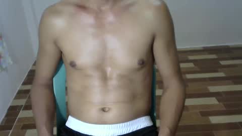 Snapshot of h0t2xh0ry chatting on January 2025 02:04:01 AM Rue online show from January 2025 02:04:01 AM