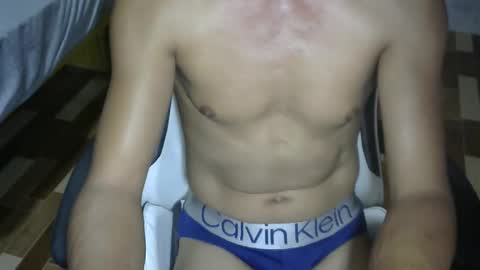 Snapshot of h0t2xh0ry chatting on January 2026 01:59:01 PM Rue online show from January 2026 01:59:01 PM