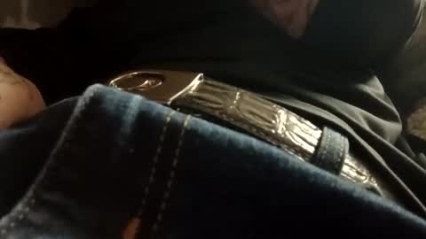 Snapshot of h333th3nz chatting on February 2026 12:28:01 AM h333th3nz online show from February 2026 12:28:01 AM