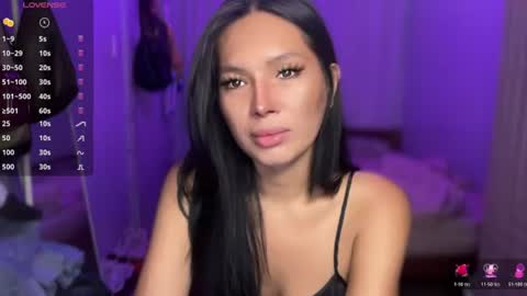 Camila online show from August 2026 05:11:01 AM