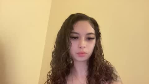 h3nnynlace online show from November 2025 07:25:01 AM