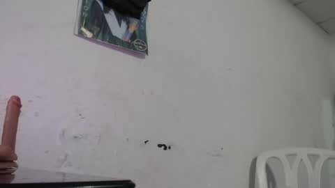 Snapshot of hadesmit1 chatting on April 2026 02:04:02 AM hadesmit1 online show from April 2026 02:04:02 AM