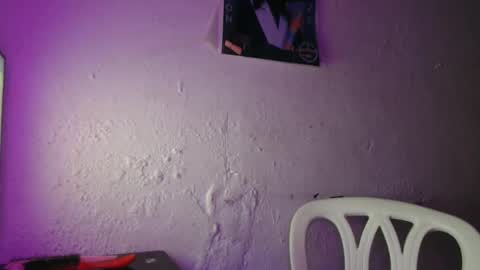 Snapshot of hadesmit1 chatting on May 2026 12:43:01 PM hadesmit1 online show from May 2026 12:43:01 PM