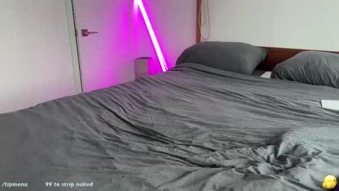 Hadley online show from April 2026 07:58:02 PM