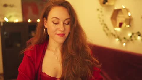 hahayessihaveone online show from December 2024 06:08:01 PM