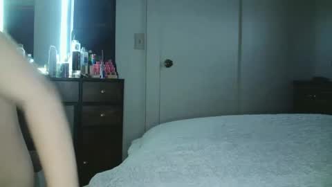 Snapshot of haileyakuma69 chatting on December 2024 04:23:02 AM Hailey and d online show from December 2024 04:23:02 AM