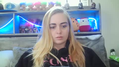 Snapshot of haileyakuma69 chatting on February 2025 09:30:01 PM Hailey and d online show from February 2025 09:30:01 PM