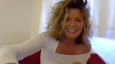 Snapshot of haileys123 chatting on March 2025 12:31:02 AM Hailey online show from March 2025 12:31:02 AM