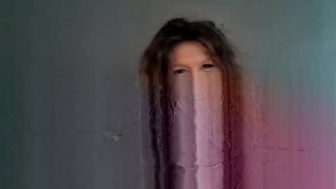 Snapshot of haileys123 chatting on January 2026 07:28:02 PM Hailey online show from January 2026 07:28:02 PM