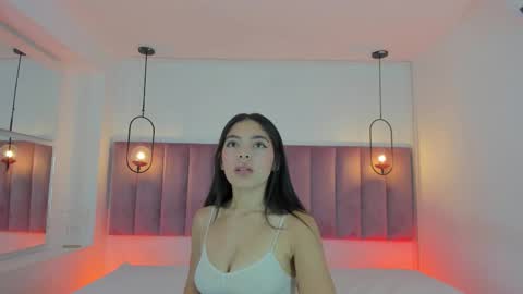 Haily online show from November 2025 07:45:01 PM