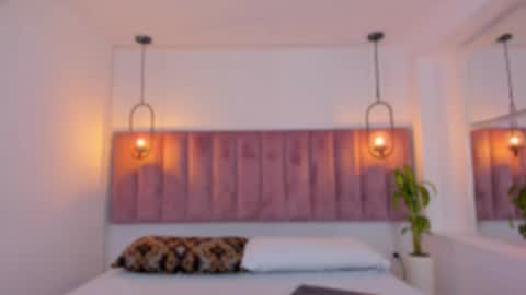 Haily online show from March 2026 08:01:02 PM