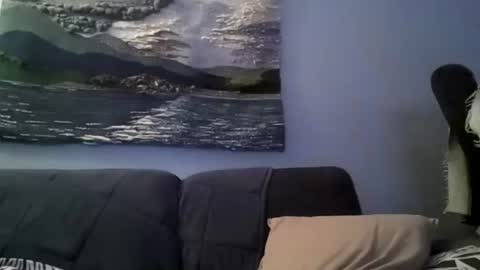 Snapshot of hairiestbear chatting on December 2024 08:29:01 PM Hairiest Bear online show from December 2024 08:29:01 PM