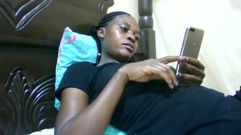 hairy_africanbae online show from June 2026 11:20:01 PM