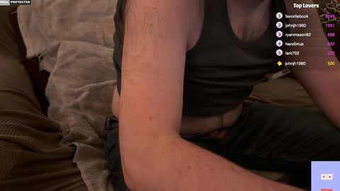 Snapshot of hairybelly818 chatting on October 2025 06:14:01 AM Hairy Belly online show from October 2025 06:14:01 AM