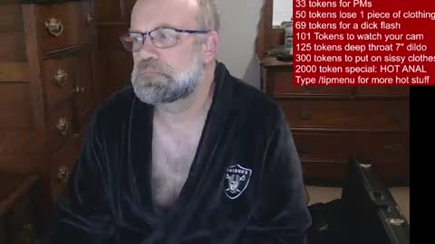 Snapshot of hairydaddybear69 chatting on June 2026 10:41:02 AM HairyDaddyBear69 online show from June 2026 10:41:02 AM
