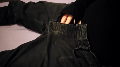 hairyfrogleg online show from April 2026 08:09:01 PM