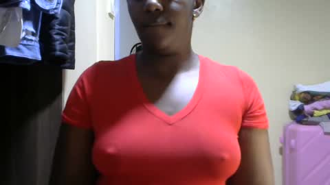 Snapshot of hairypussybigassy001 chatting on January 2025 05:58:01 PM hairypussybigassy001 online show from January 2025 05:58:01 PM