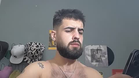 Snapshot of hairyrobxxx chatting on March 2026 06:12:02 PM HairyRobXxX online show from March 2026 06:12:02 PM