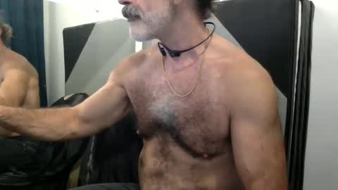 Snapshot of hairytonkas chatting on September 2025 01:50:01 AM HairyTonkas online show from September 2025 01:50:01 AM