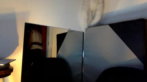 Snapshot of hairytonkas chatting on September 2025 04:17:01 AM HairyTonkas online show from September 2025 04:17:01 AM