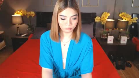 YOUR SIDECHIC HAILEY online show from January 2025 10:18:01 PM