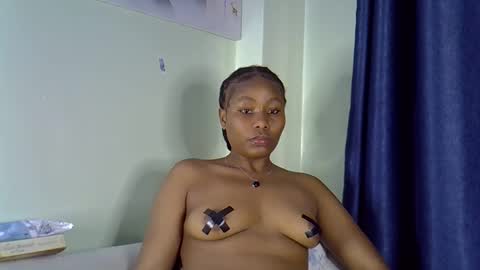 Snapshot of haizel_ebony chatting on October 2025 08:13:01 AM haizel online show from October 2025 08:13:01 AM