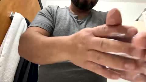 halebb online show from November 2025 02:25:02 AM