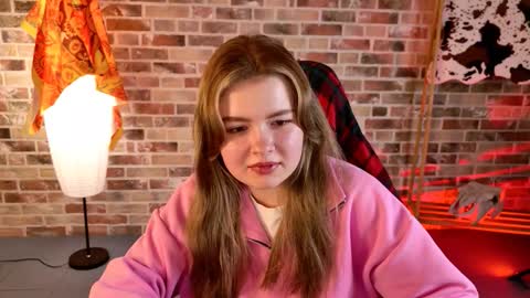 Snapshot of haleysun chatting on October 2025 01:11:01 PM HaleySun online show from October 2025 01:11:01 PM
