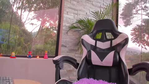 Snapshot of hall_anahiis chatting on December 2024 10:02:02 PM Anahis online show from December 2024 10:02:02 PM