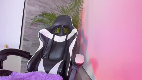 Snapshot of hall_anahiis chatting on December 2024 04:12:02 AM Anahis online show from December 2024 04:12:02 AM