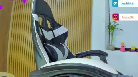 Snapshot of hall_anahiis chatting on February 2025 12:30:02 AM Anahis online show from February 2025 12:30:02 AM