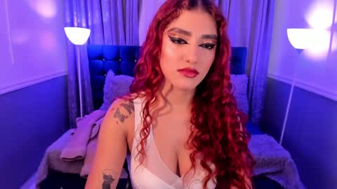 Halls Red online show from December 2024 09:02:01 PM