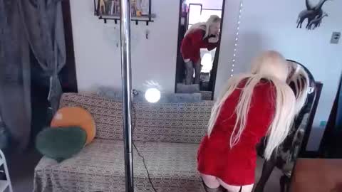 Snapshot of halovalentine chatting on February 2026 04:16:01 PM halovalentine online show from February 2026 04:16:01 PM