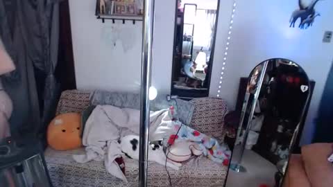 Snapshot of halovalentine chatting on February 2026 05:45:02 PM halovalentine online show from February 2026 05:45:02 PM