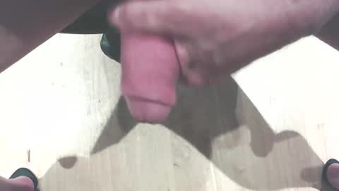 Snapshot of hammerhard1 chatting on December 2025 11:56:01 PM hammerhard1 online show from December 2025 11:56:01 PM