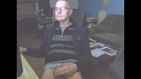 Prefer men 80 online show from December 2024 04:09:01 PM